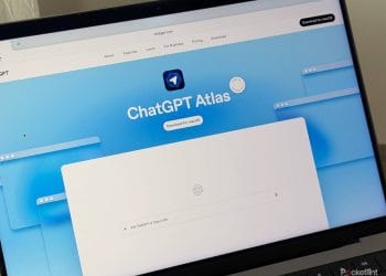 OpenAI merilis ChatGPT Atlas, browser AI pertama yang menghadirkan pengalaman menjelajah web lewat obrolan interaktif langsung. (Foto: pocket-lint.com)