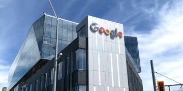 Google akan menginvestasikan 10 miliar dolar untuk membangun pusat data 1 GW dan hub AI di Andhra Pradesh, India. (Foto: Android Police)