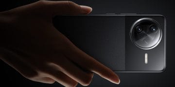 Presiden Xiaomi Lu Weibing menjelaskan alasan kenaikan harga HP terbaru mereka, termasuk Redmi K90, akibat lonjakan harga chip dan memori global. (Foto: GSM Arena)