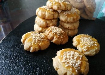 Chui Kao So, kue klasik renyah dan gurih tanpa kacang. (Sumber: hipwee.com)