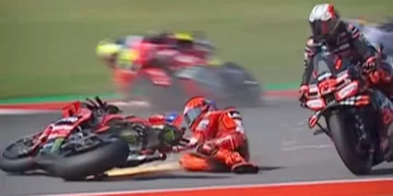 Kecelakaan Marquez di Mandalika buka perdebatan soal gravel. Pebalap MotoGP minta perbaikan sebelum jatuh korban lebih banyak. (Foto: MotoGP)