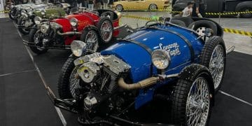 Ingin modifikasi mobil dengan biaya efisien? Stiker vinyl A3+ jadi solusi kreatif. Simak peran MaxDecal di Kustomfest 2025 dan strategi aplikasinya. (Poto: Dok Kustomfest  /Via DetikOto