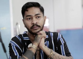 Polisi menangkap Onadio Leonardo dengan barang bukti ganja dan ekstasi. Kasus narkoba ini sedang diselidiki lebih lanjut oleh Polda Metro Jaya. (Foto: Asep Syaifullah/detikHOT)