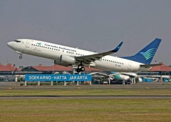 Pesawat Garuda Indonesia saat parkir di apron bandara Soekarno-Hatta. (Foto: Jeffry Surianto/Pexels.com)