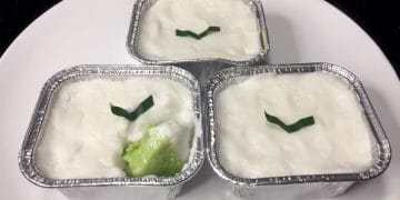 Kue lumpur surga lembut, manis, dan gurih dengan aroma pandan khas. Resepnya mudah, hemat bahan, dan cocok untuk camilan nostalgia di rumah. (Foto: Cookpad)