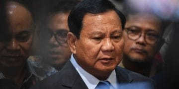 Presiden Prabowo Subianto mengaku menjadi korban AI karena videonya diedit seolah fasih berpidato dalam bahasa Mandarin dan Arab. (Foto: CNN/Harviyan Perdana Putra)