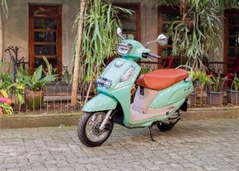 Rencanakan pembelian skutik retro Suzuki Access lebih matang dengan simulasi cicilan dan strategi DP ideal. (suzuki.co.id)