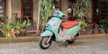 Rencanakan pembelian skutik retro Suzuki Access lebih matang dengan simulasi cicilan dan strategi DP ideal. (suzuki.co.id)