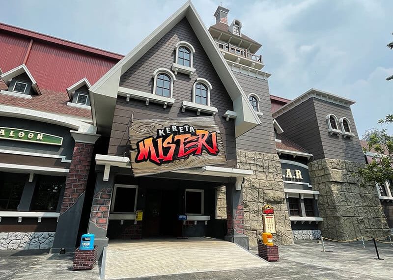 Kereta Misteri Dufan Jadi Tren Baru Wisata Horor di Jakarta Wahana Kereta Misteri di Dufan menghadirkan sensasi horor baru di Ancol. Temukan pengalaman wisata ekstrem dengan teknologi modern dan efek imersif. (Foto: Ancol.com)