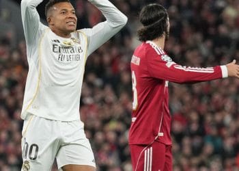 Real Madrid kalah 0-1 dari Liverpool di Anfield. Xabi Alonso mengakui timnya tampil tumpul meski dominan dalam penguasaan bola. (Foto: AP Photo/Jon Super)