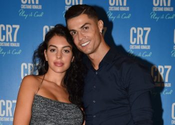 Cristiano Ronaldo dan Georgina Rodríguez memilih Katedral Funchal di Madeira sebagai lokasi pernikahan, tempat yang penuh makna sejarah dan dekat rumah Ronaldo. (Foto: Getty Images)