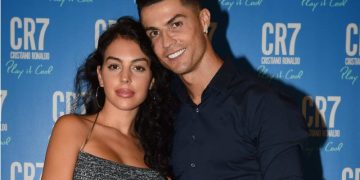 Cristiano Ronaldo dan Georgina Rodríguez memilih Katedral Funchal di Madeira sebagai lokasi pernikahan, tempat yang penuh makna sejarah dan dekat rumah Ronaldo. (Foto: Getty Images)