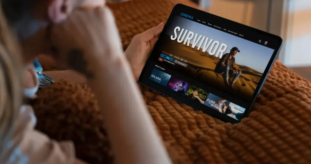 Hindari risiko malware dan pencurian data saat streaming film. Temukan platform legal yang aman dan mendukung industri kreatif Indonesia. (Foto: Freepik)