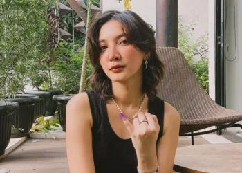 Sheila Dara Aisha buka suara soal anggapan kariernya sempurna setelah film box office dan kemenangan di Piala Citra. (Foto: Instagram @sheiladaisha)