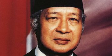 Istana merespons gelombang penolakan terhadap usulan Soeharto sebagai pahlawan nasional dan menilai pro kontra adalah hal wajar dalam demokrasi. (Foto: Wikimedia Commons)