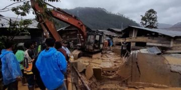 Wilayah Aceh terisolir akibat banjir dan longsor membuat logistik menipis dan warga panik. Pemerintah berupaya membuka akses dan mempercepat distribusi bantuan. (Foto: Dok. Diskominfo Aceh Tengah)