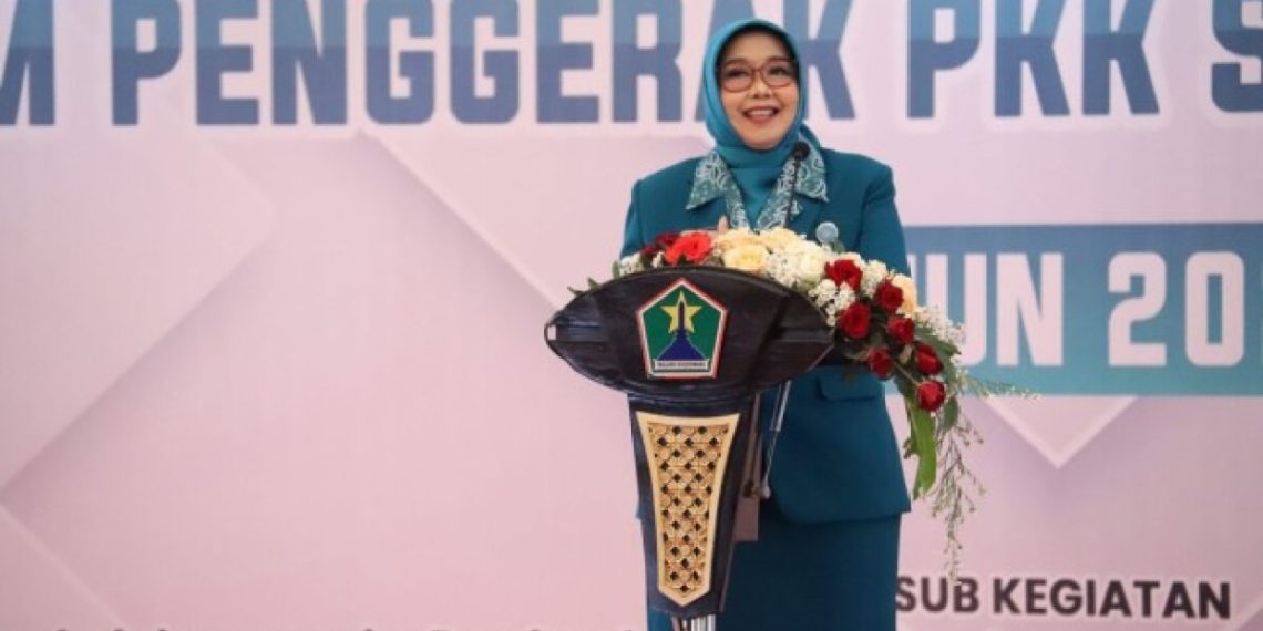 Kabar duka datang dari Kota Malang, istri Wali Kota Wahyu Hidayat meninggal dunia secara mendadak pada malam hari. Aktivitas terakhir almarhumah turut diungkap. (Foto: Jatim Times)