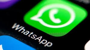 WhatsApp membuka third-party chats di Eropa agar pengguna bisa ngobrol ke BirdyChat dan Haiket tanpa kehilangan privasi. (Foto: The Guardian)