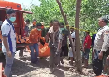 Kepala BPBD Belu, Fransiskus Xaverius Asten, ditemukan tewas di jurang NTT setelah pamit membeli rokok. Polisi masih menyelidiki penyebab kematiannya. (Foto: okenusra.com)