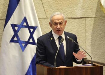 Netanyahu menegaskan Israel akan terus menyerang Hamas dan Hizbullah, termasuk serangan ke Lebanon dan Gaza, meski gencatan senjata masih rapuh. (Foto: EPA)