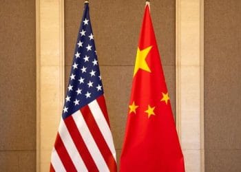 Cina kini memimpin dalam riset dan inovasi global, menyalip Amerika Serikat. Eropa mulai menata strategi untuk mengejar ketertinggalan ilmiahnya. (Foto: REUTERS/POOL)