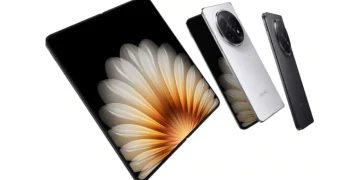 Oppo Find N6 dikabarkan hadir awal 2026 dengan baterai 6000 mAh, Snapdragon 8 Elite Gen 5, dan desain lipat super tipis. (Foto: Oppo)