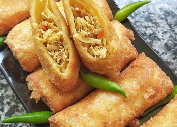 Resep Sosis Solo Isi Ayam Suwir, camilan gurih dan lezat. Praktis dibuat di rumah, cocok untuk teman santai atau ide jualan. (Foto: Cookpad / @ikeoctamila)