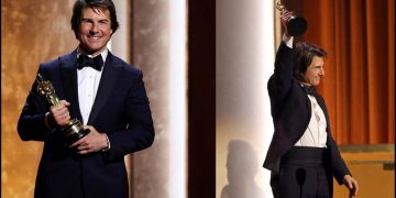 Tom Cruise menerima piala Oscar pertamanya sebagai Academy Honorary Award, mengakui karier gemilangnya di industri film global. (Foto: indiaglitz.com)