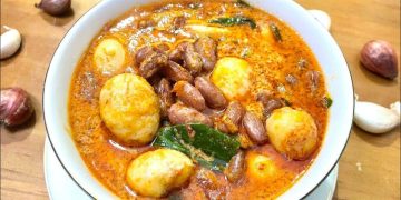 Resep gulai telur puyuh gurih dan harum rempah, cara membuat mudah dan cepat. Menu hemat tanpa daging tetap lezat dan cocok untuk lauk sehari hari. (Foto: YouTube.com/Dapur Oki)