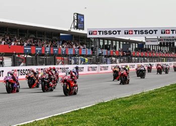 Sprint race MotoGP Portugal 2025 digelar Sabtu pukul 22.00 WIB. Simak jadwal lengkap dan cara menonton siaran langsungnya di sini. (Foto: blackxperience.com)