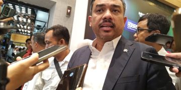 Menteri UMKM Maman Abdurrahman menyoroti produk China yang masuk tanpa sertifikasi dan mengancam daya saing UMKM lokal. (Foto: ANTARA/Aria Ananda)