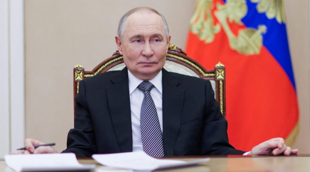 Rusia dituduh mengirim dua anak Ukraina ke kamp elite Korea Utara. Aktivis HAM menyebutnya sebagai kejahatan perang dan alat propaganda. (Foto: Sputnik/Gavriil Grigorov/Pool via REUTERS)