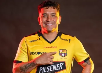 Real Madrid dan PSG menyampaikan belasungkawa atas wafatnya Mario Pineida, bek Barcelona SC yang tewas dalam insiden penembakan.