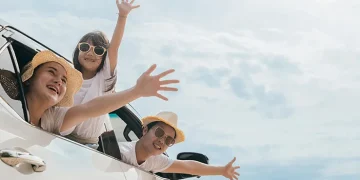 Studi terbaru mengungkap efek liburan bisa bertahan hingga berminggu-minggu. Simak cara menikmati liburan agar manfaatnya lebih panjang. (Foto: Halodoc)