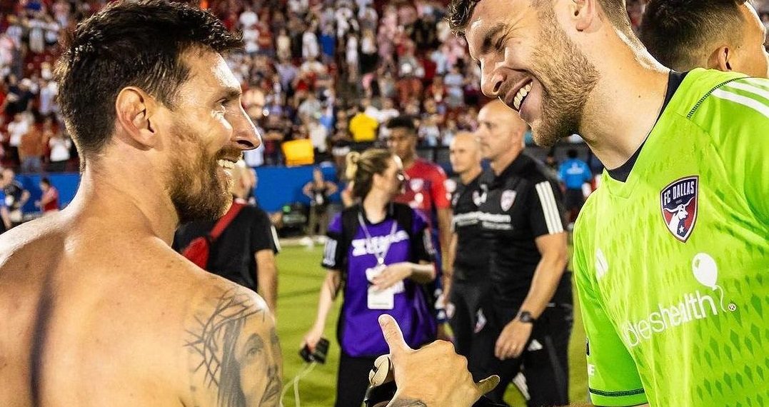 Rumor Maarten Paes ke Persib Bandung makin kencang. Ini perkiraan gaji Paes jika resmi bergabung dengan Persib berdasarkan data kontraknya di FC Dallas. (Foto: Foto: Instagram/maartenpaes)