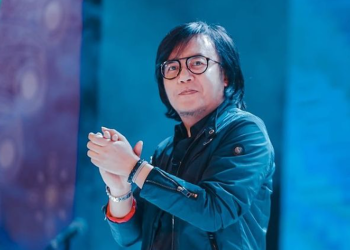 Ari Lasso umumkan detoks media sosial untuk fokus menyelesaikan proyek. Ia memastikan tidak ada yang perlu dikhawatirkan dan akan kembali segera. (Foto: Instagram @ari_lasso)