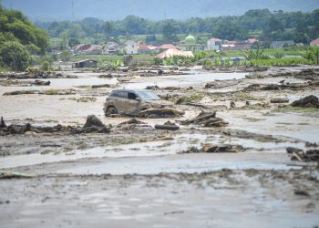 Media asing menyoroti banjir besar di Sumatra yang menewaskan lebih dari 600 orang dan berdampak pada jutaan warga.