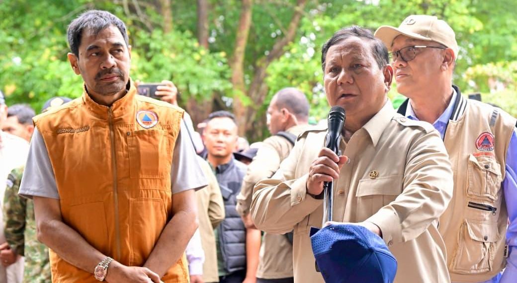 Presiden Prabowo Subianto mengirim helikopter pribadinya untuk membantu Gubernur Aceh memantau daerah terdampak banjir dan longsor di Aceh. (Foto: acehglobal.com)