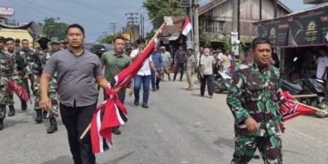 TNI menjelaskan kronologi pelarangan bendera bulan bintang di Aceh. Simak penjelasan lengkap dan dasar hukumnya di sini. (Foto: manaberita.com)