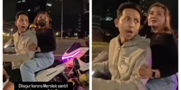 Viral pemotor ngamuk saat ditegur jangan merokok di Jakarta Pusat. Ternyata, merokok saat berkendara bisa dipidana sesuai Undang-undang Lalu Lintas. (Foto: Instagram Warung Jurnalis)