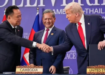 Donald Trump menyebut Thailand dan Kamboja sepakat menghentikan bentrok perbatasan usai komunikasi langsung dengan para PM. (Foto: Sputnik)