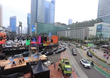 Dinas Perhubungan DKI Jakarta menutup 33 ruas jalan secara situasional saat malam Tahun Baru. Simak rute alternatif yang disiapkan untuk pengendara. (Foto: merahputih.com)