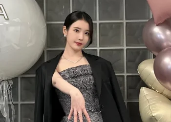 Inilah daftar lengkap pemenang Asia Artist Awards 2025. Stray Kids, IU, dan Park Bo-gum meraih penghargaan utama tahun ini. (Foto: x.com/_IUofficial)