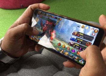 Kasus anak di Medan yang menewaskan ibunya disebut dipicu game online. Psikolog menjelaskan dampak paparan konten kekerasan pada perilaku anak. (Foto: ANTARA News/Ida Nurcahyani)