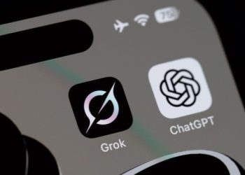 Peneliti ungkap modus baru peretas yang memanfaatkan ChatGPT Grok dan Google untuk menyebarkan malware melalui hasil pencarian. (Foto: Bloomberg(