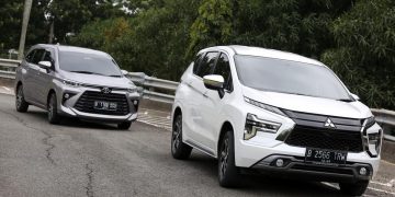 Berapa pajak tahunan Toyota Avanza dan Mitsubishi Xpander? Simak perbandingan resmi berdasarkan dasar pengenaan pajak kendaraan bermotor tahun 2025. (Foto: Agung Pambudhy/detikOto)