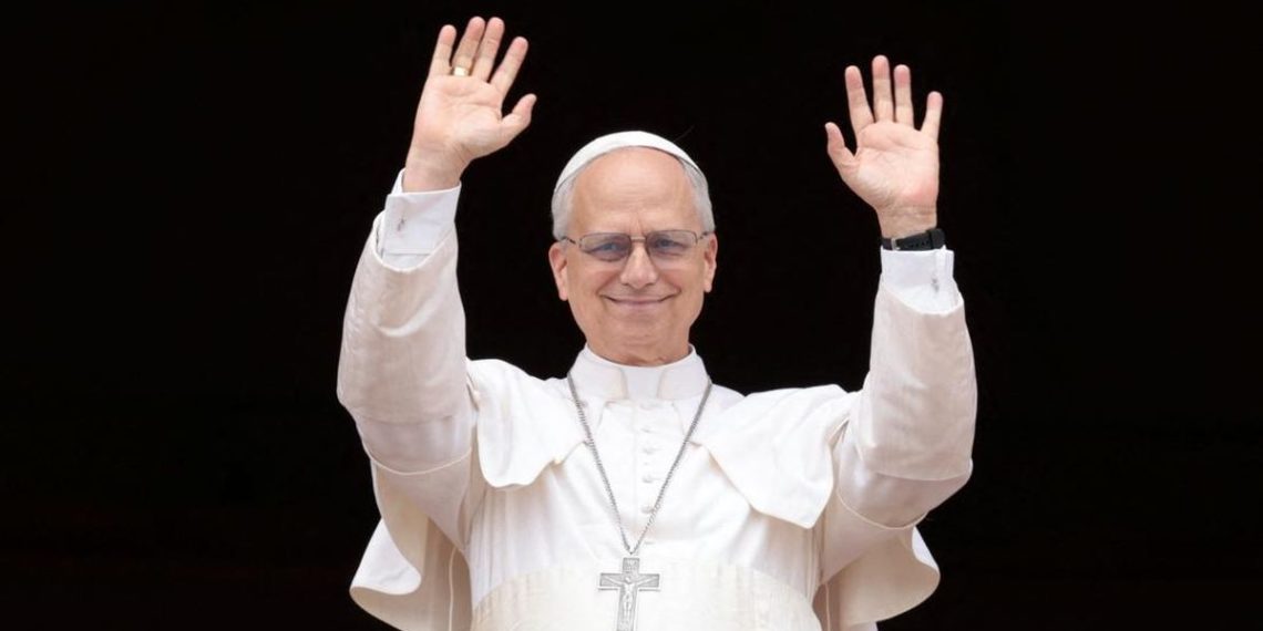 Paus Leo menyatakan negara Palestina sebagai satu satunya solusi konflik Israel Palestina. Simak penjelasannya serta konteks kunjungannya ke Turki dan Lebanon. (Foto: REUTERS/Remo Casilli)