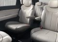 Perbedaan pilot seat dan captain seat pada mobil terletak pada desain, fitur, dan ukuran. Simak penjelasan lengkap tentang jok premium baris kedua ini. (Foto: Hyundai.com)