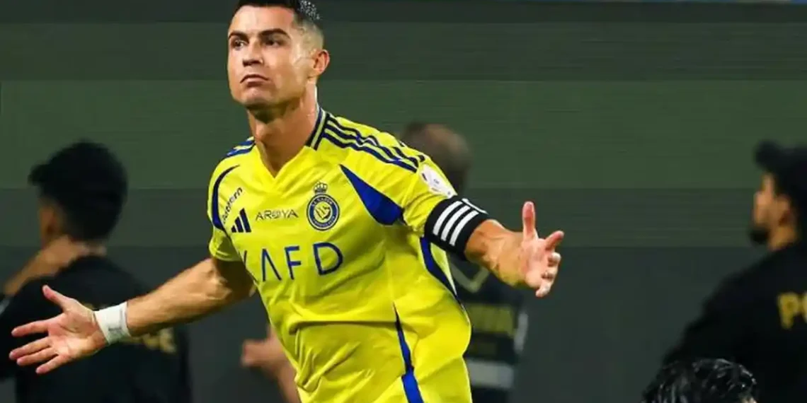 Mantan Menteri Olahraga Saudi menyebut Cristiano Ronaldo satu-satunya pemain asing yang layak bergaji mahal di Liga Pro Saudi. Ini alasannya. (Foto: Instagram / @alnassr)