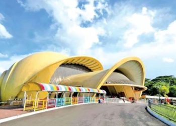 Liburan tahun baru di Jakarta tidak kalah seru. Inilah rekomendasi wisata keluarga di Jakarta yang tetap buka saat momen tahun baru 2026. (Foto: TMII)